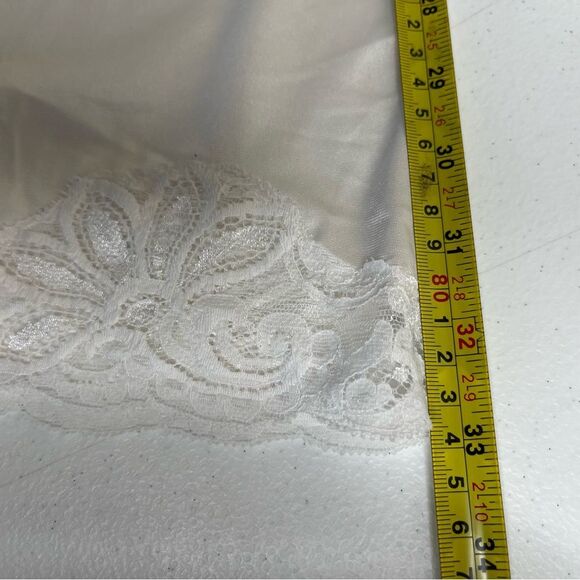 Vintage 60s 70s Shadowline White Lace Full Slip Adjustable Strap Women Size 36 - Picture 12 of 14